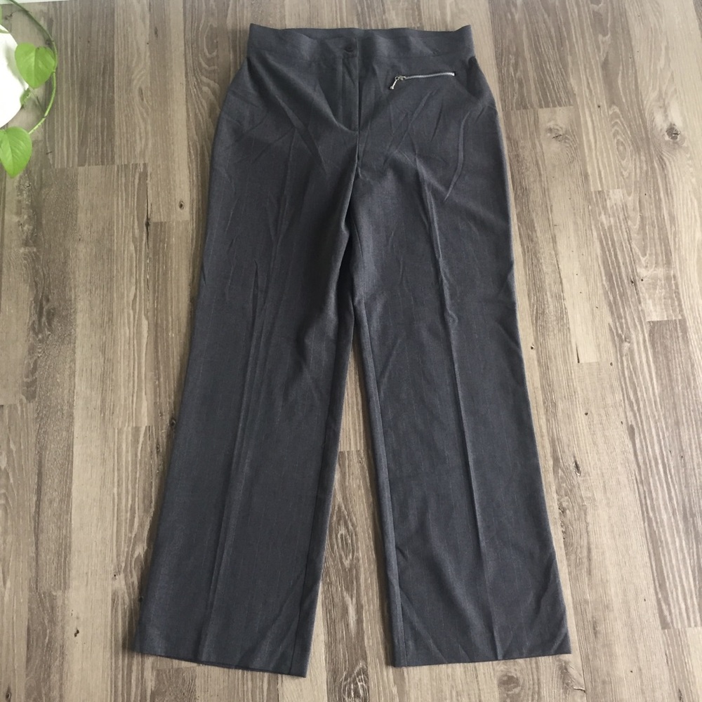 👖 Gray Slacks 👖